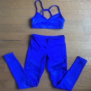 Blue alo XS leggings & top.
